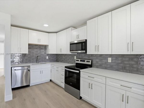 1400 NE 43rd Ct , Unit 1400, Pompano Beach, FL 33064