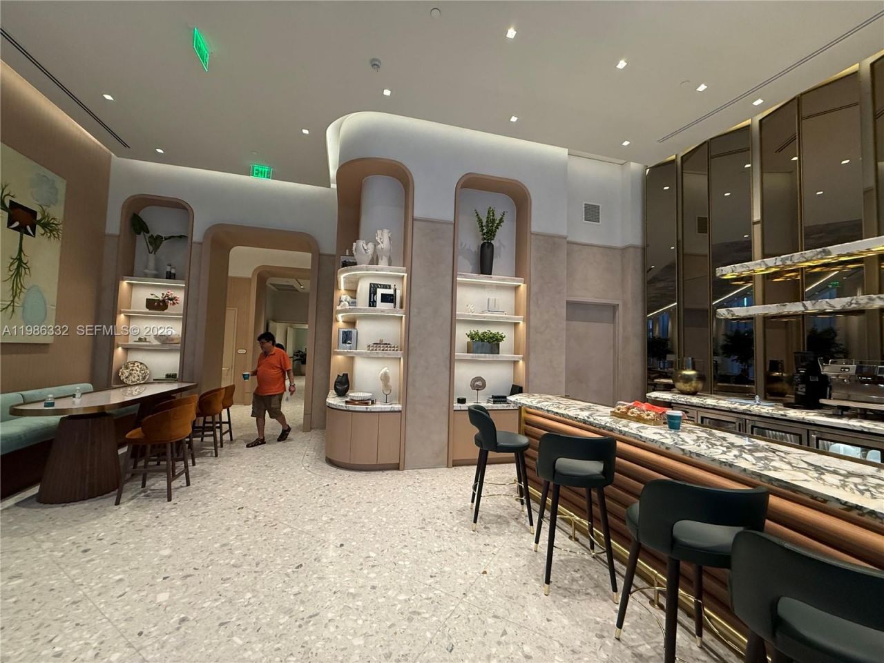 77 SE 5 St, Unit 2015, Miami, FL 33131 Photo