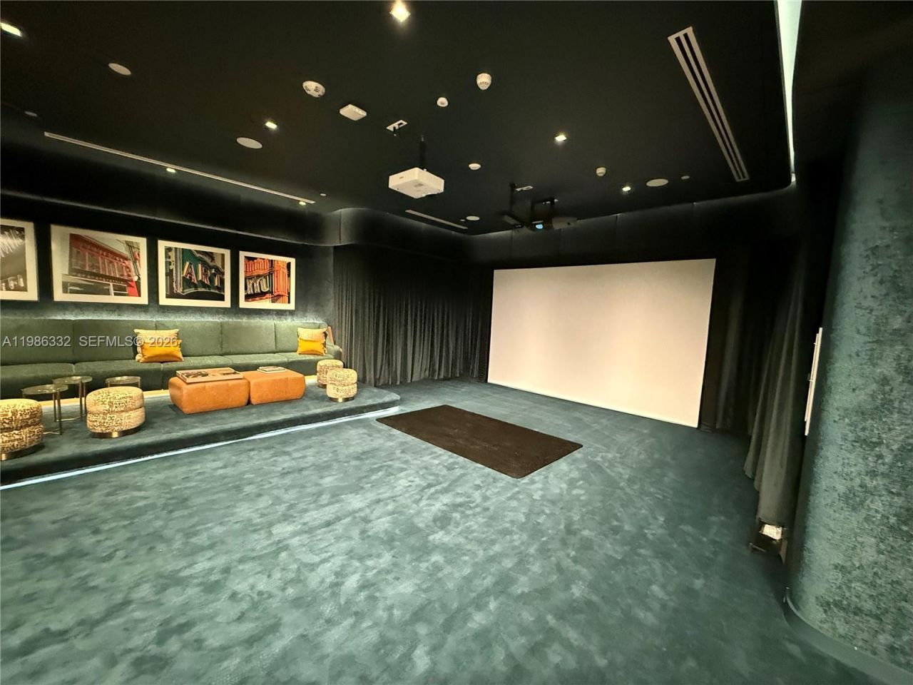 77 SE 5 St, Unit 2015, Miami, FL 33131 Photo