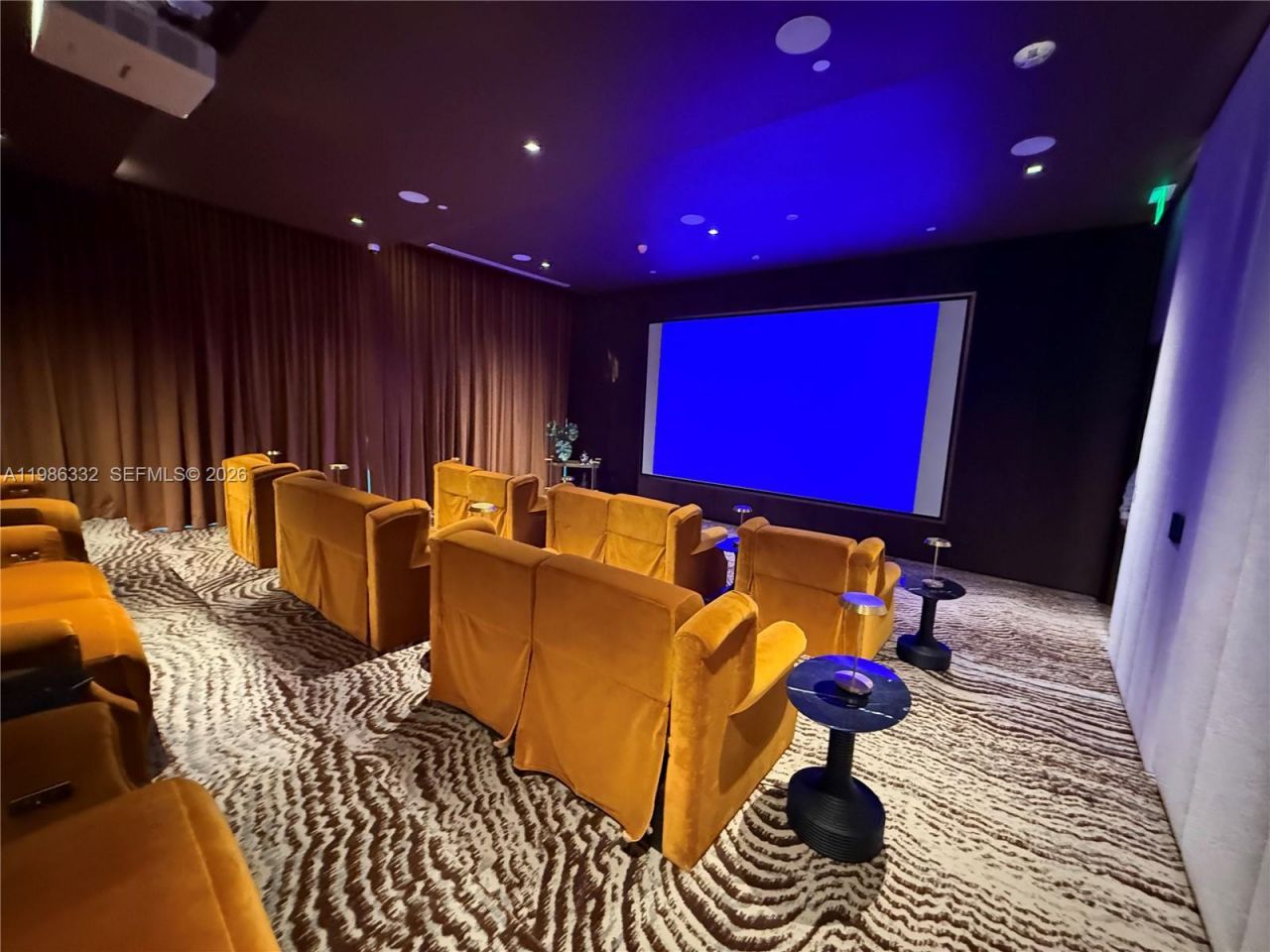 77 SE 5 St, Unit 2015, Miami, FL 33131 Photo