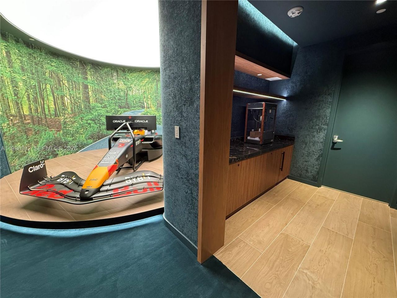 77 SE 5 St, Unit 2015, Miami, FL 33131 Photo