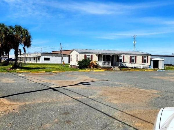 3817 E Texas Street , Bossier City, LA 71111