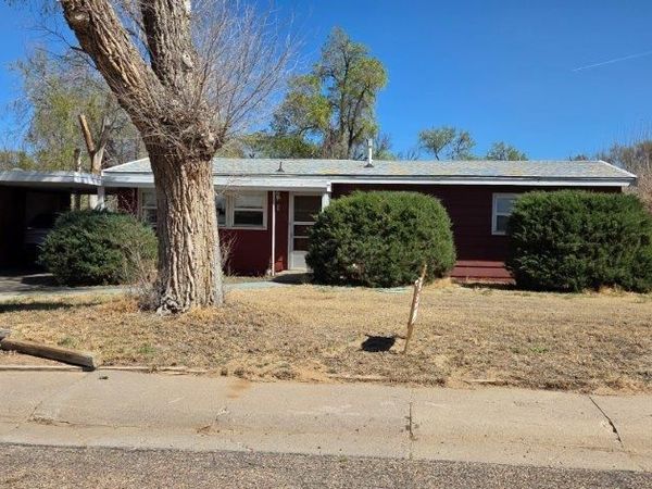 8 Highland St, Lamar, CO 81052