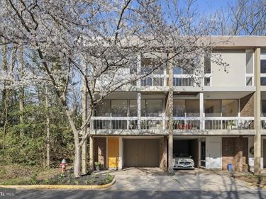 11526 MAPLE RIDGE ROAD, RESTON, VA 20190