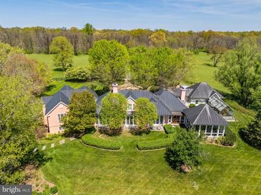 154 CLAY HILL ROAD, BOYCE, VA 22620