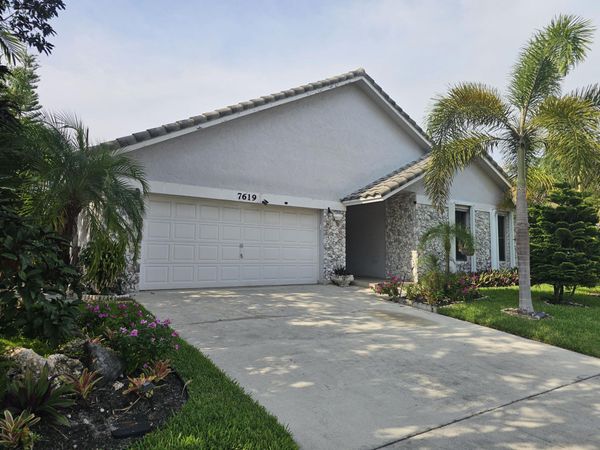 7619 Silver Woods Court, Boca Raton, FL 33433