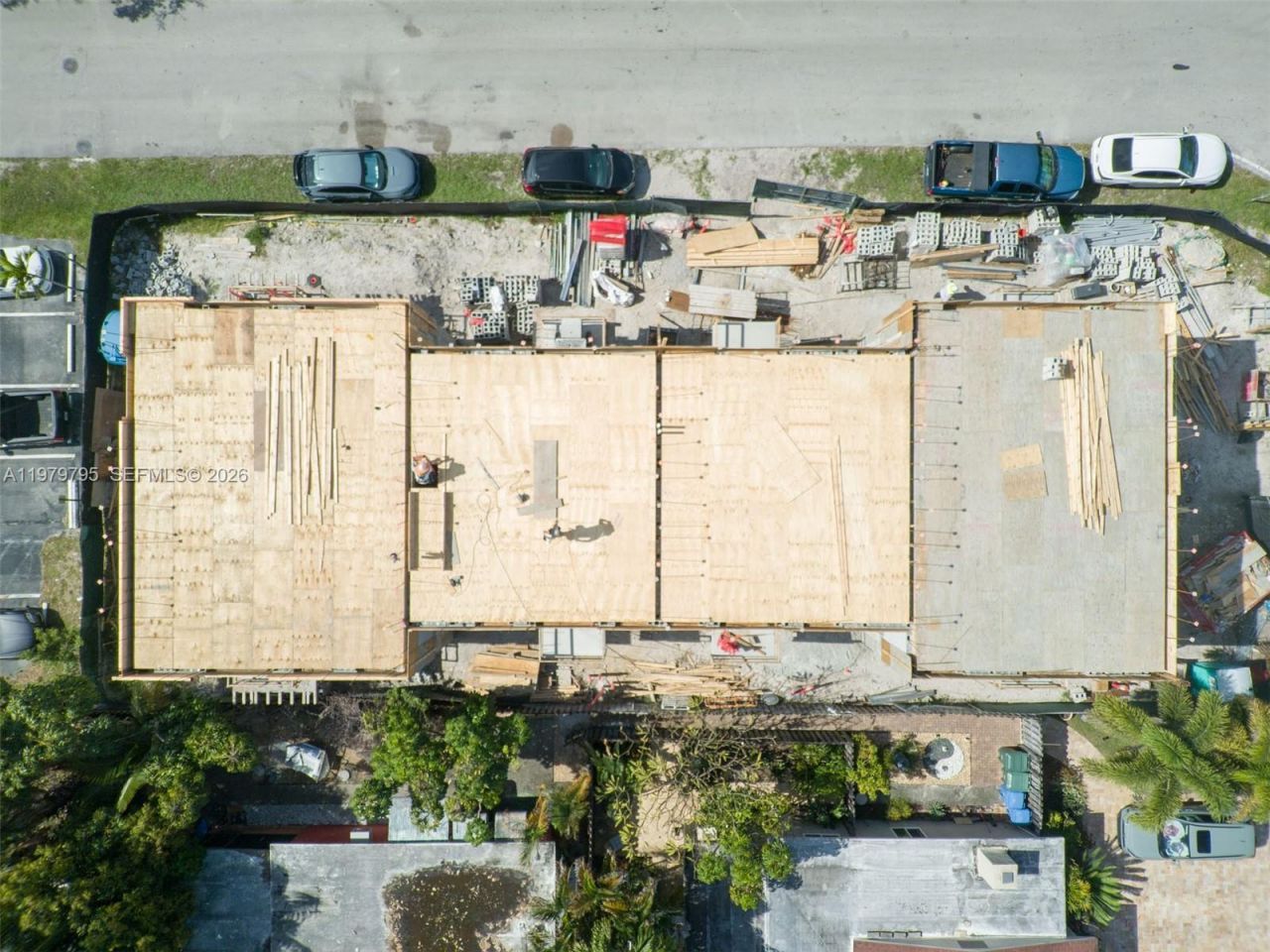 1302 NE 32nd St , Unit 2, Oakland Park, FL 33334 Photo