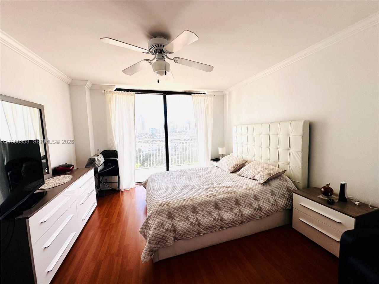 210 174th St , Unit 1104, Sunny Isles Beach, FL 33160 Photo