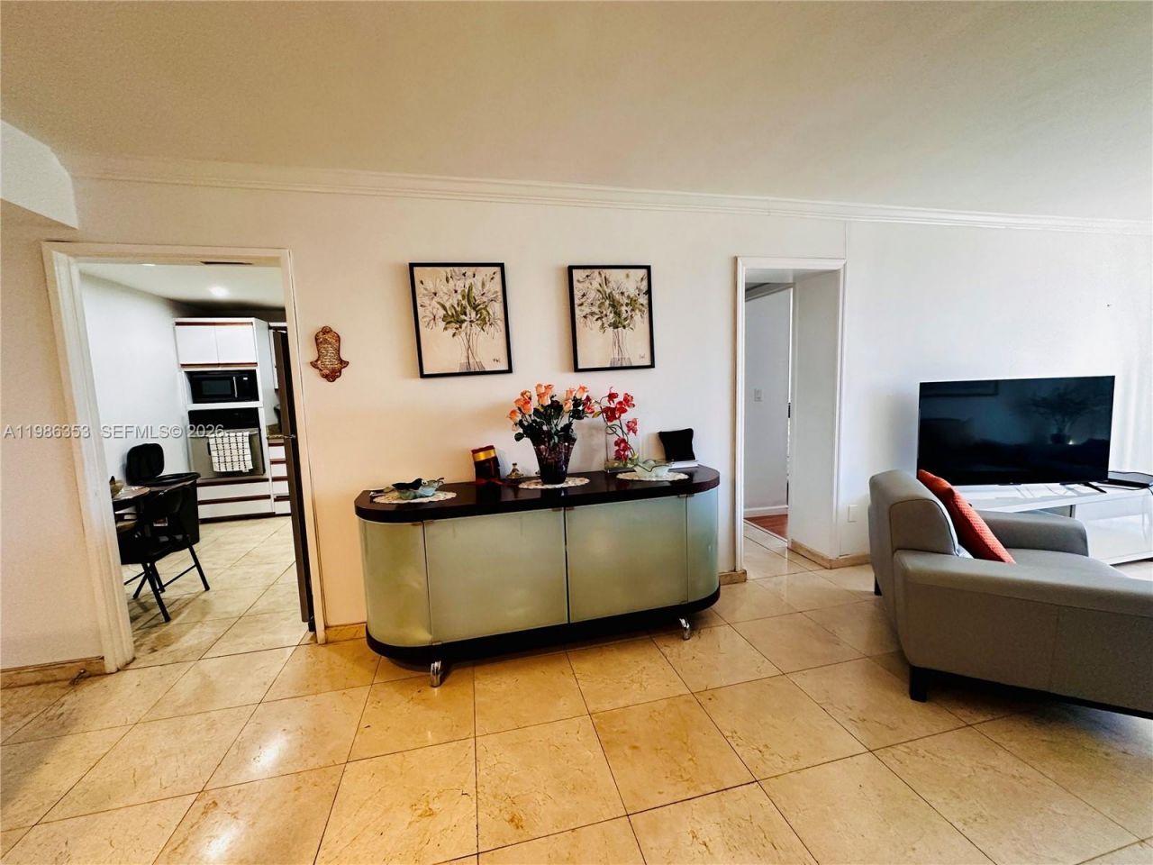 210 174th St , Unit 1104, Sunny Isles Beach, FL 33160 Photo