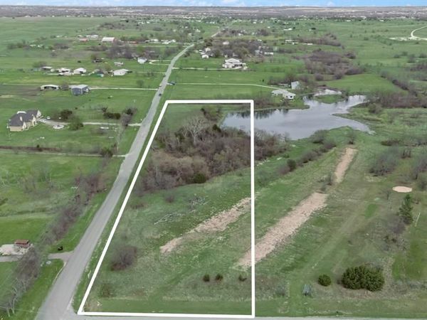 9942 First Street , Joshua, TX 76058