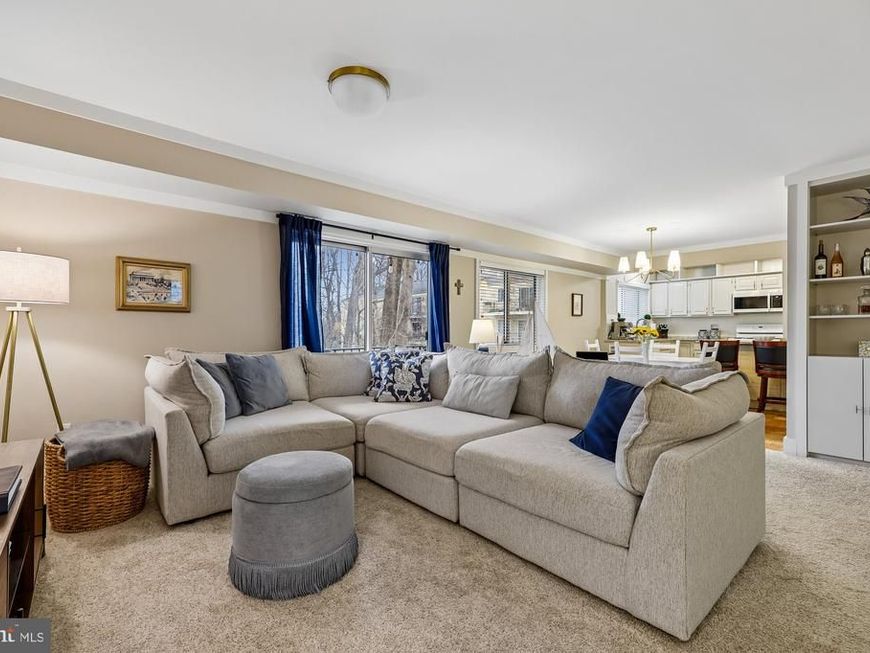 10619 Montrose Avenue, Unit 102, Bethesda, MD 20814 Main Photo