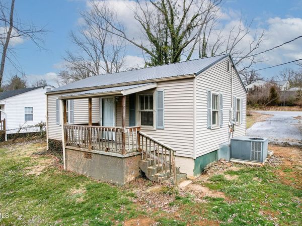 1230 Indian Ridge Road, Johnson City, TN 37604
