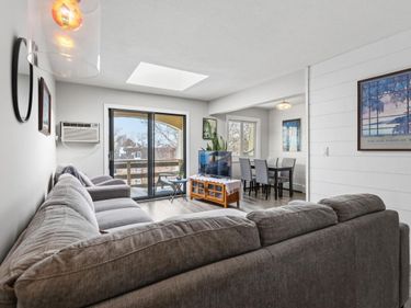 4397 Wilshire Boulevard, Unit 307, Mound, MN 55364