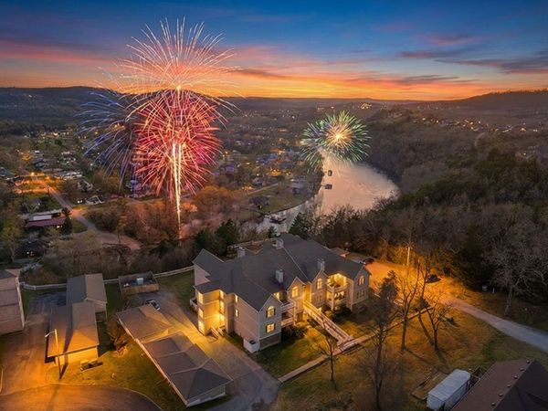 280 Woodland Drive W, Unit 23-2d, Branson, MO 65616