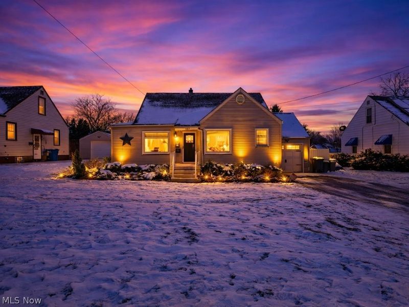 107 Renee Drive, Struthers, OH 44471 Photo 1