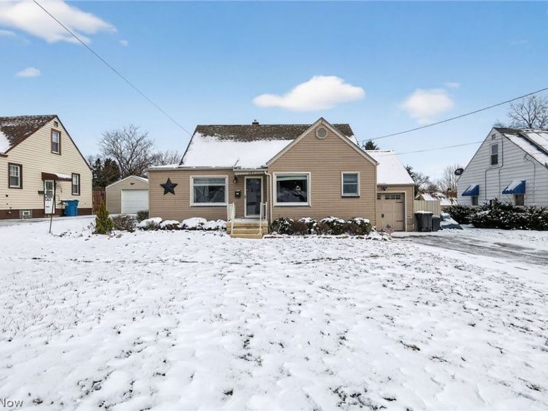 107 Renee Drive, Struthers, OH 44471 Photo 2