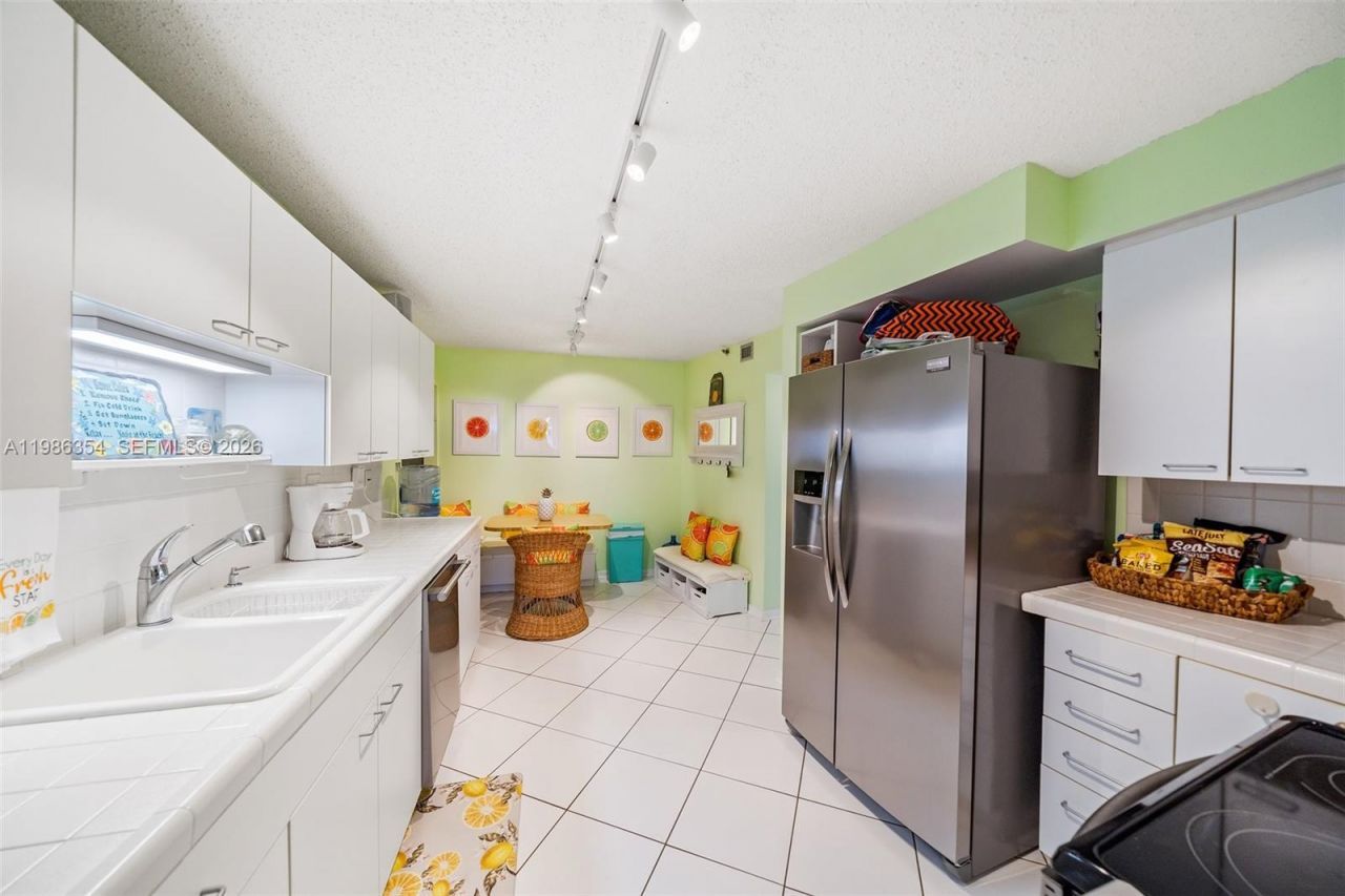 355 E Ocean Dr , Unit 401, Hutchinson Island, FL 34949 Photo