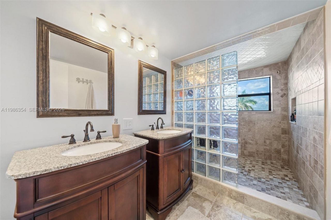 355 E Ocean Dr , Unit 401, Hutchinson Island, FL 34949 Photo