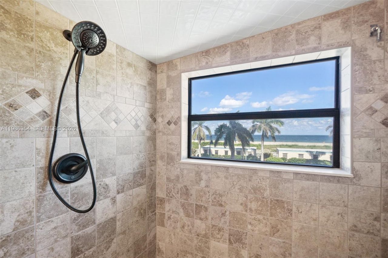 355 E Ocean Dr , Unit 401, Hutchinson Island, FL 34949 Photo