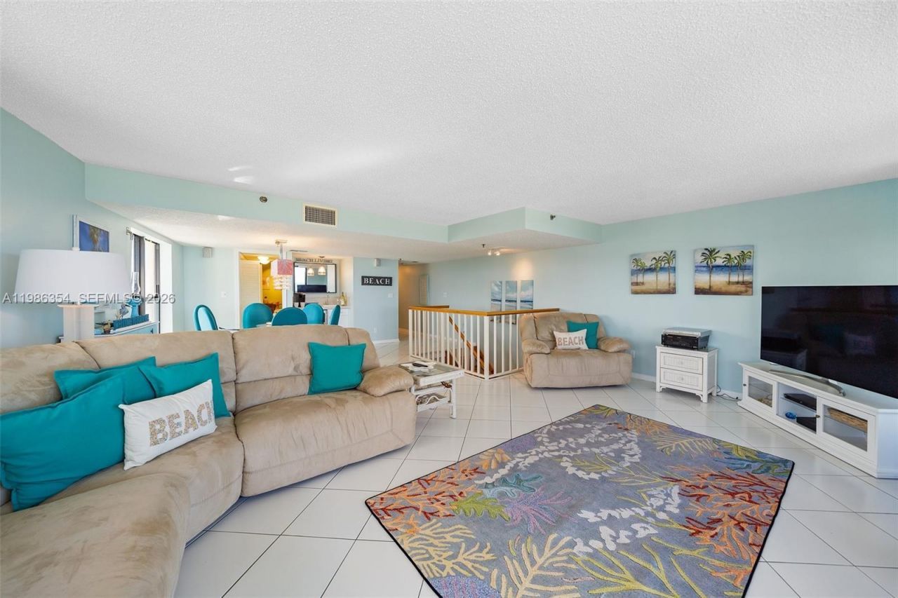 355 E Ocean Dr , Unit 401, Hutchinson Island, FL 34949 Photo