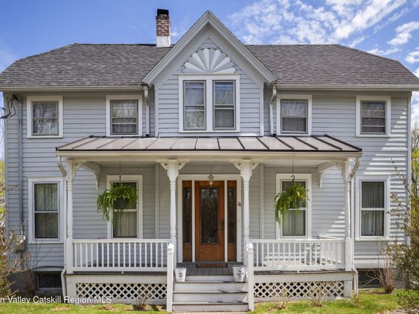 26 Chatham Street, Kinderhook, NY 12106