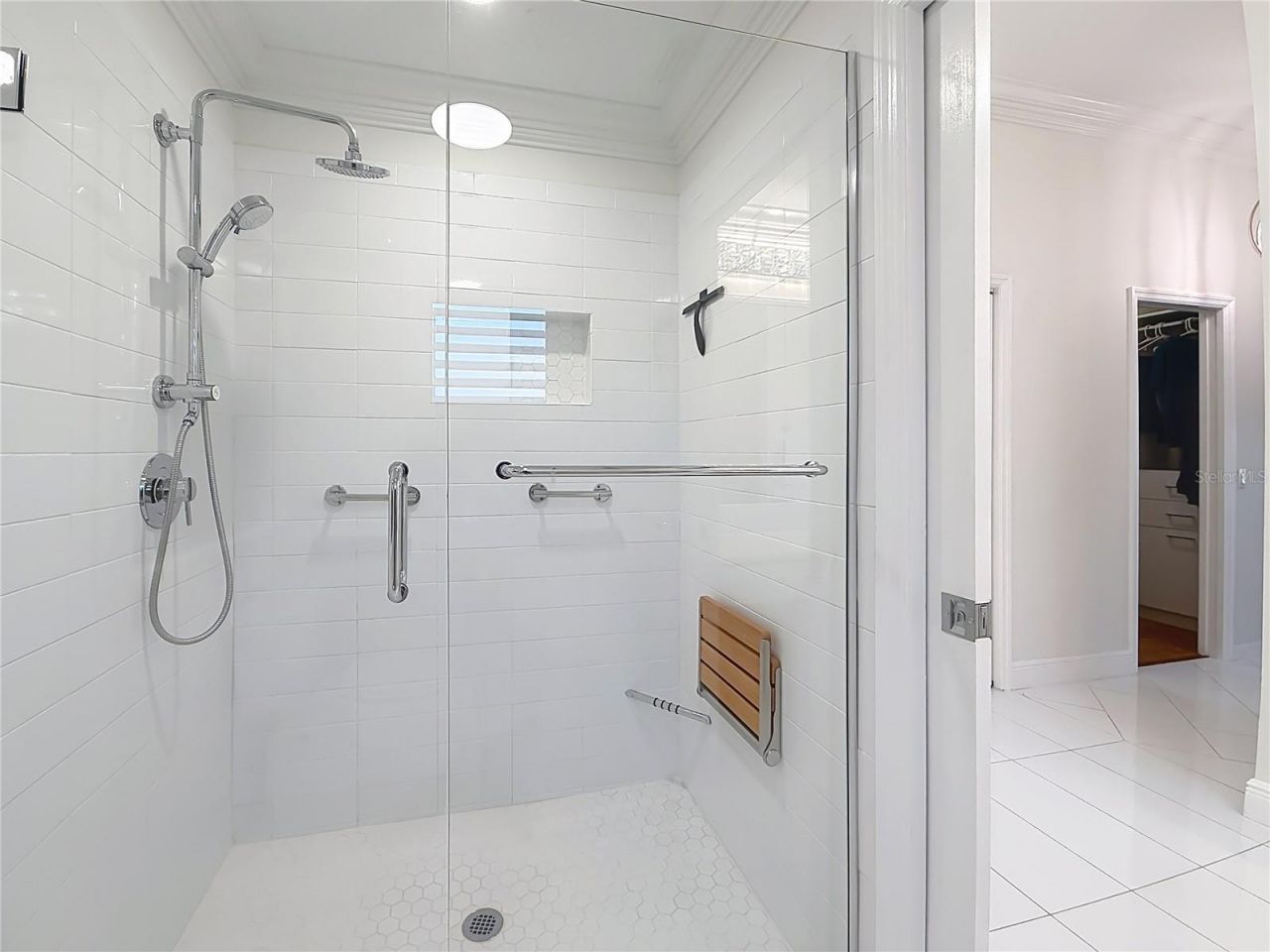 2105 Zaragoza Place, The Villages, FL 32159 Photo