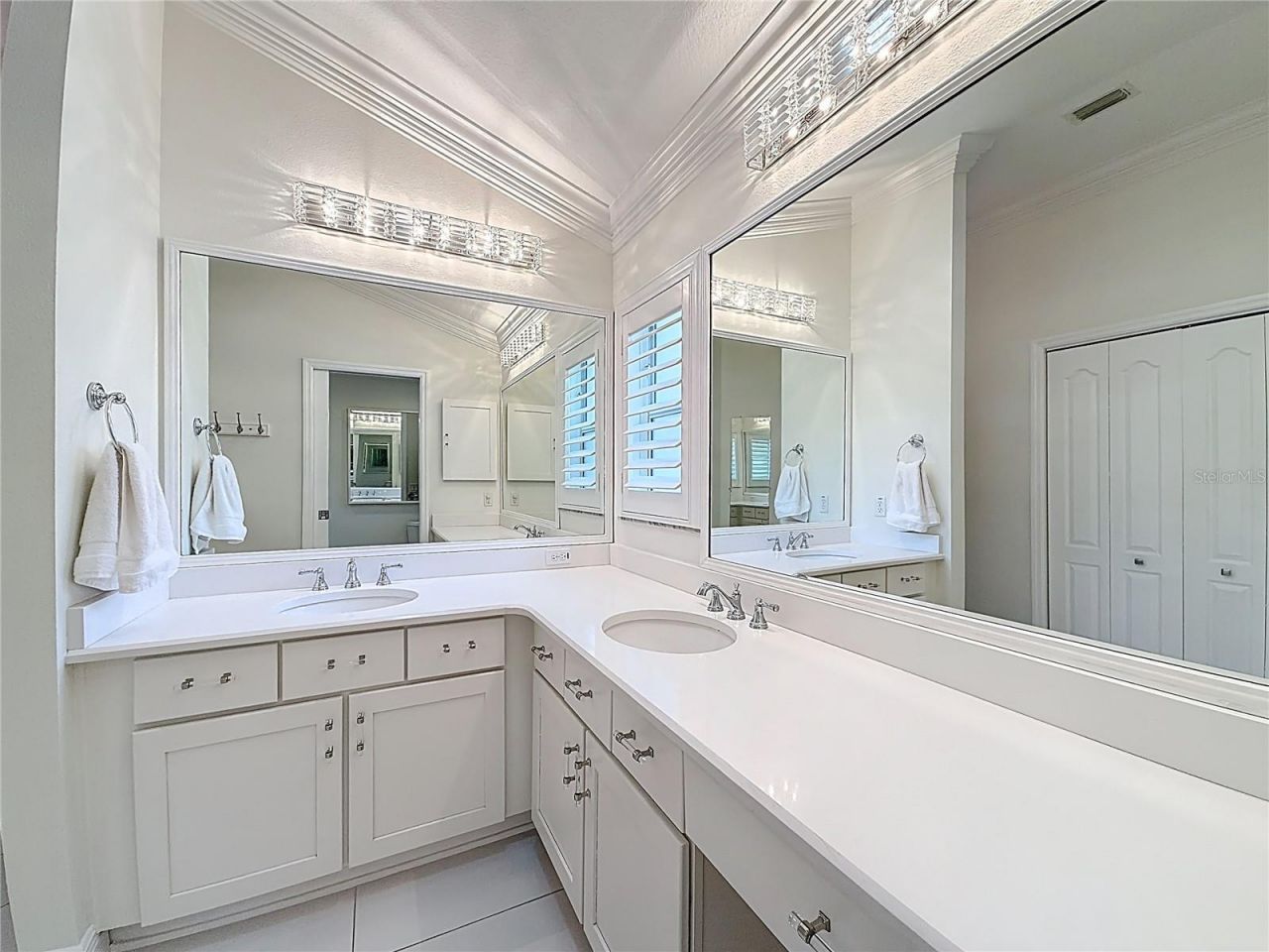 2105 Zaragoza Place, The Villages, FL 32159 Photo