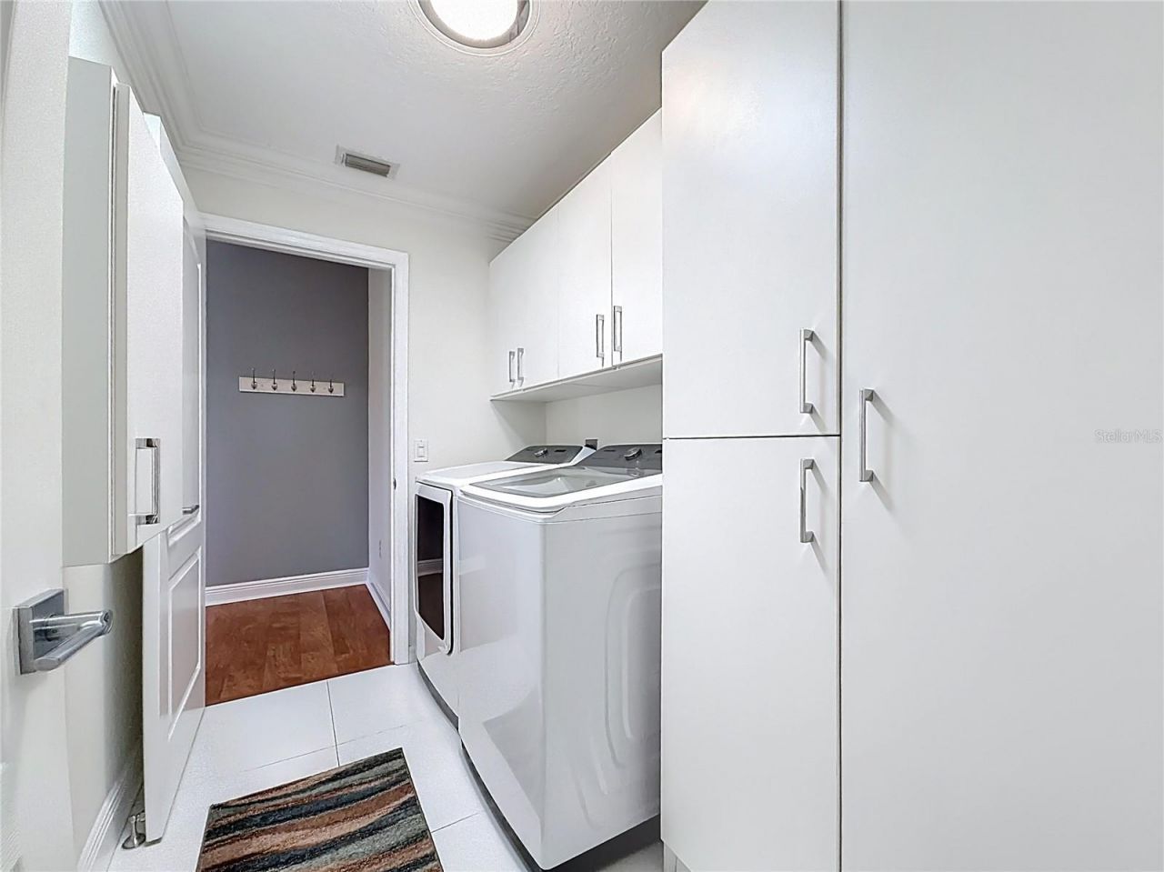 2105 Zaragoza Place, The Villages, FL 32159 Photo