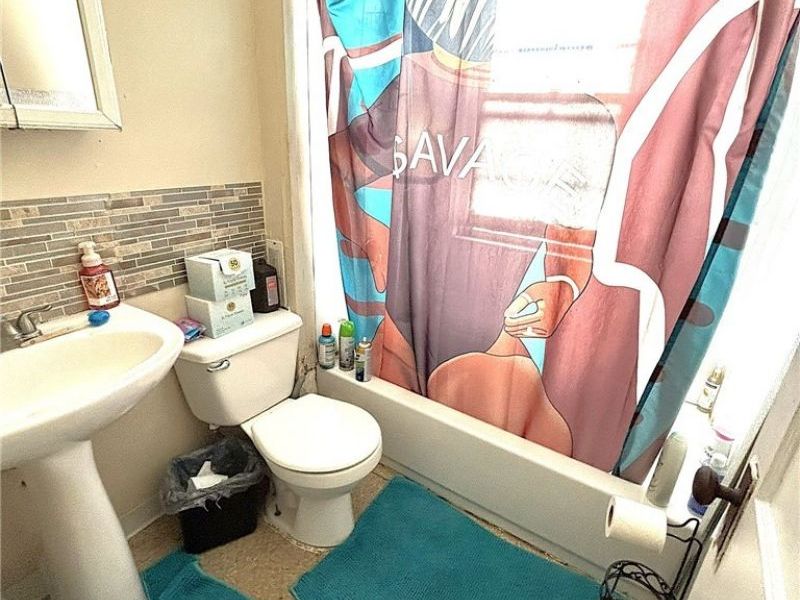 3309 E 137th Street, Cleveland, OH 44108 Photo 20