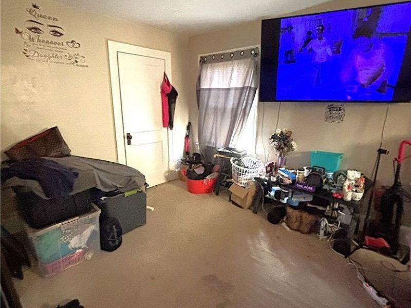 3309 E 137th Street, Cleveland, OH 44108 Photo 22