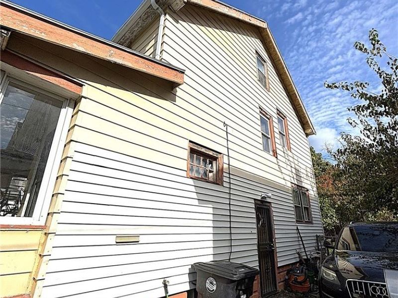 3309 E 137th Street, Cleveland, OH 44108 Photo 30