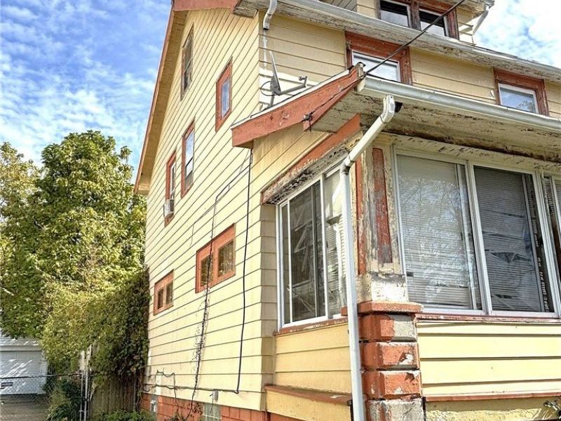 3309 E 137th Street, Cleveland, OH 44108 Photo 31