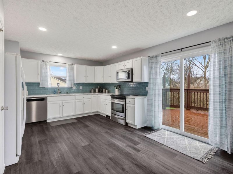 1047 Stone Ring Court, Columbus, OH 43240 Photo 10