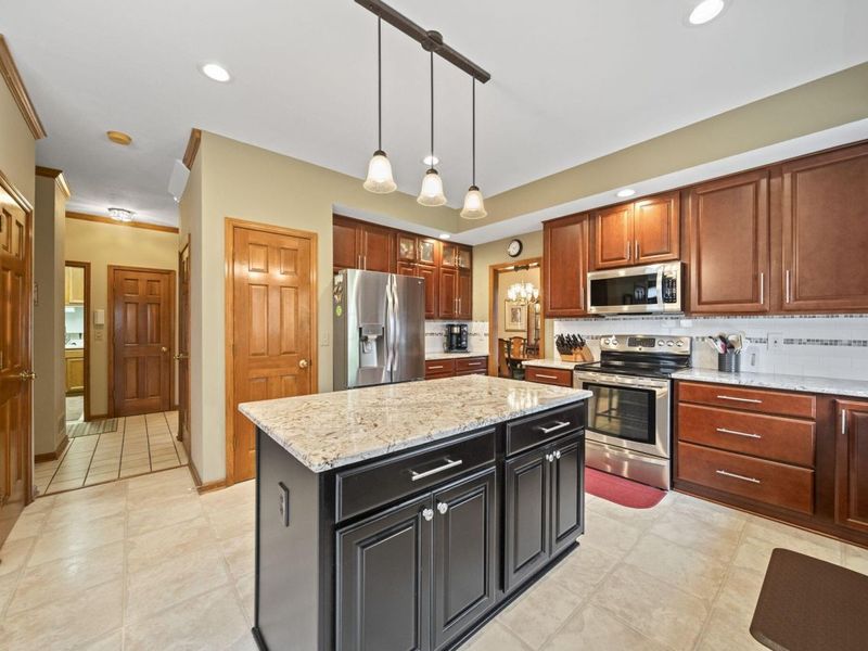 636 Pincay Place, Columbus, OH 43230 Photo 15