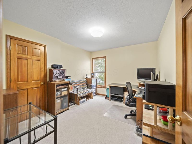 636 Pincay Place, Columbus, OH 43230 Photo 32