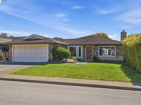 1563 Mizzen, Half Moon Bay, CA 94019