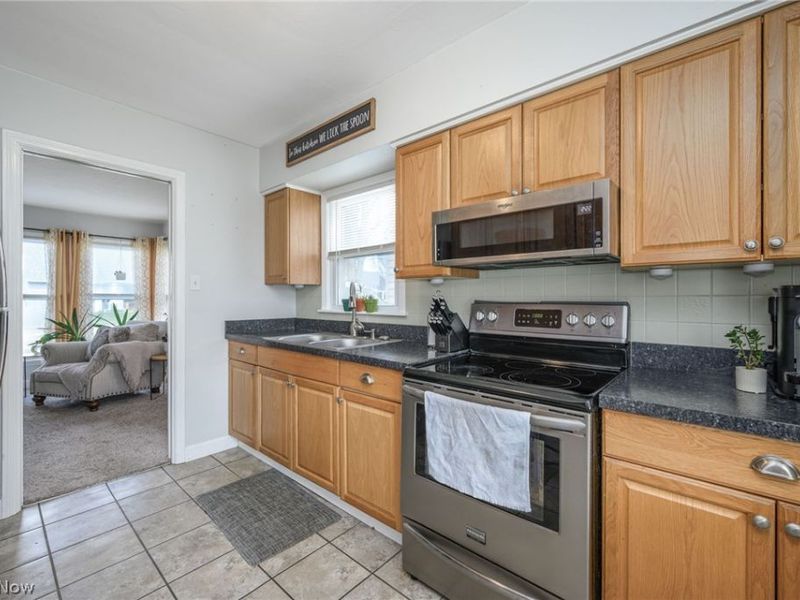 1266 Curtis Avenue, Cuyahoga Falls, OH 44221 Photo 10