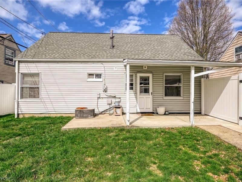 1266 Curtis Avenue, Cuyahoga Falls, OH 44221 Photo 23