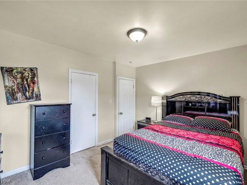 12827 Kirton, Cleveland, OH 44135 Photo 15