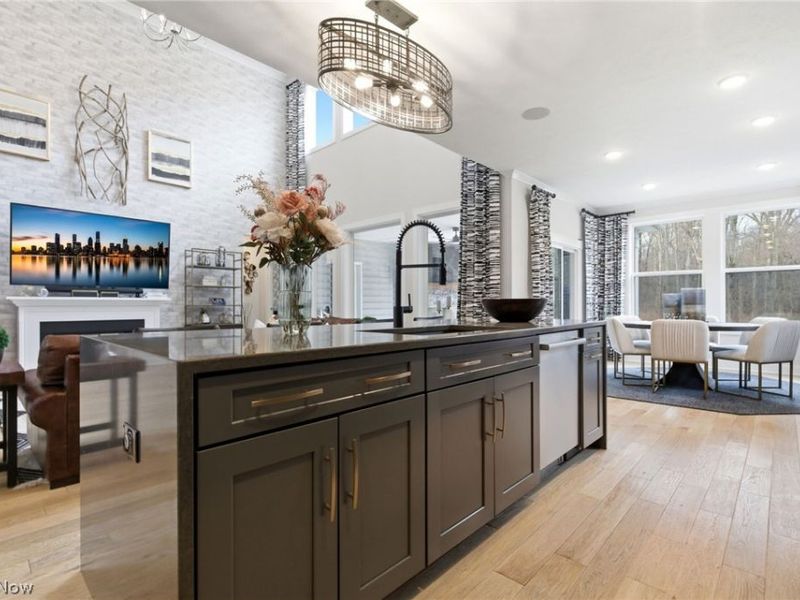 4650 Crocker Woods Lane, Westlake, OH 44145 Photo 11