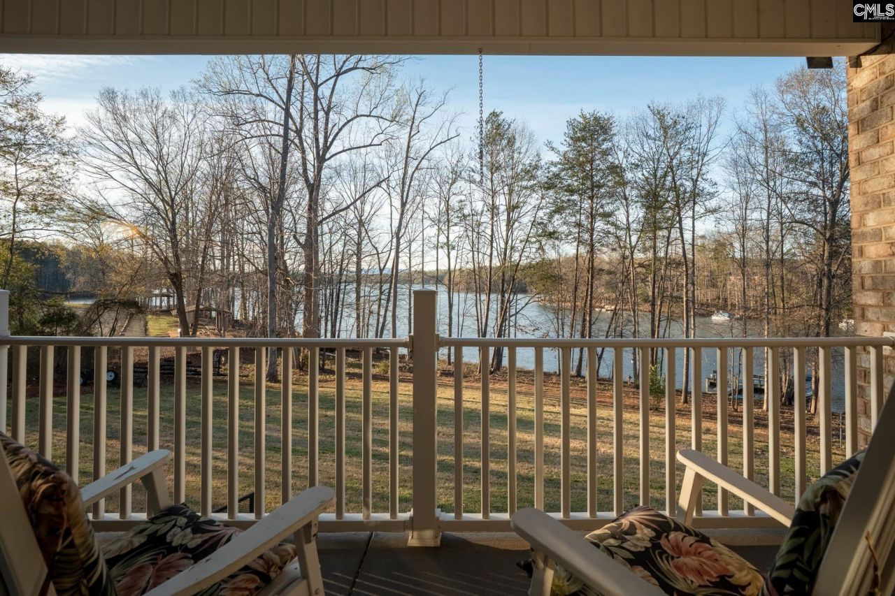 217 Aqua Cove Court  Photo 32