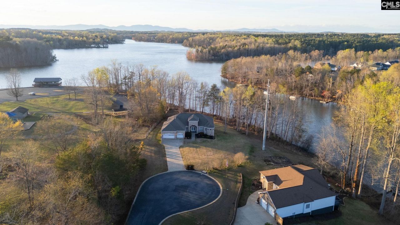 217 Aqua Cove Court  Photo 38