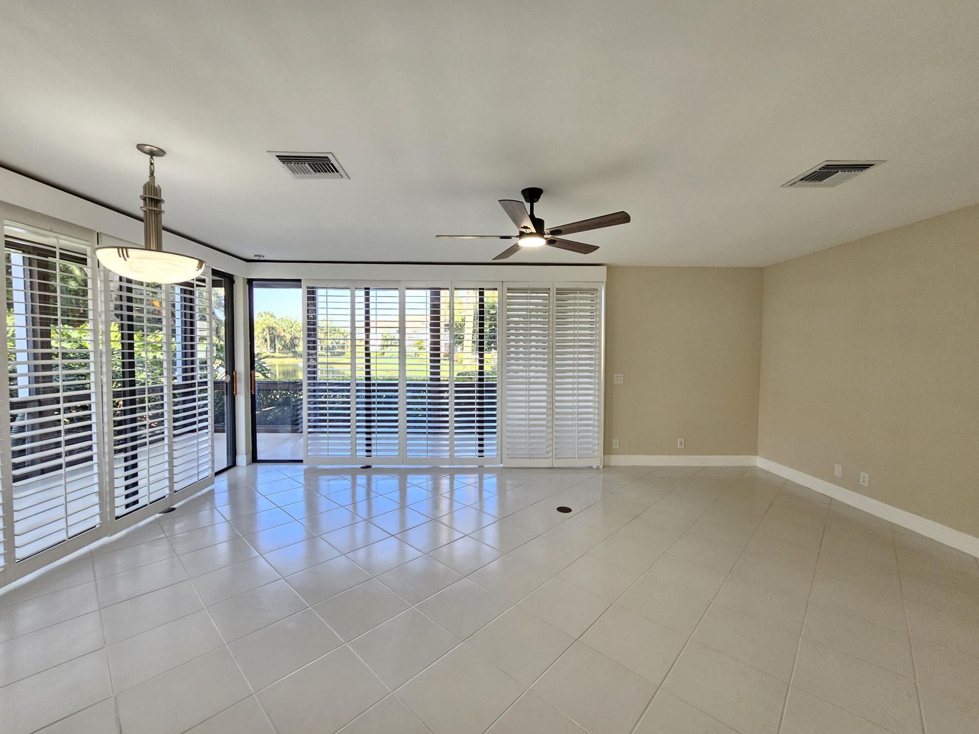 19235 Sabal Lake Drive, Boca Raton, FL 33434 Photo