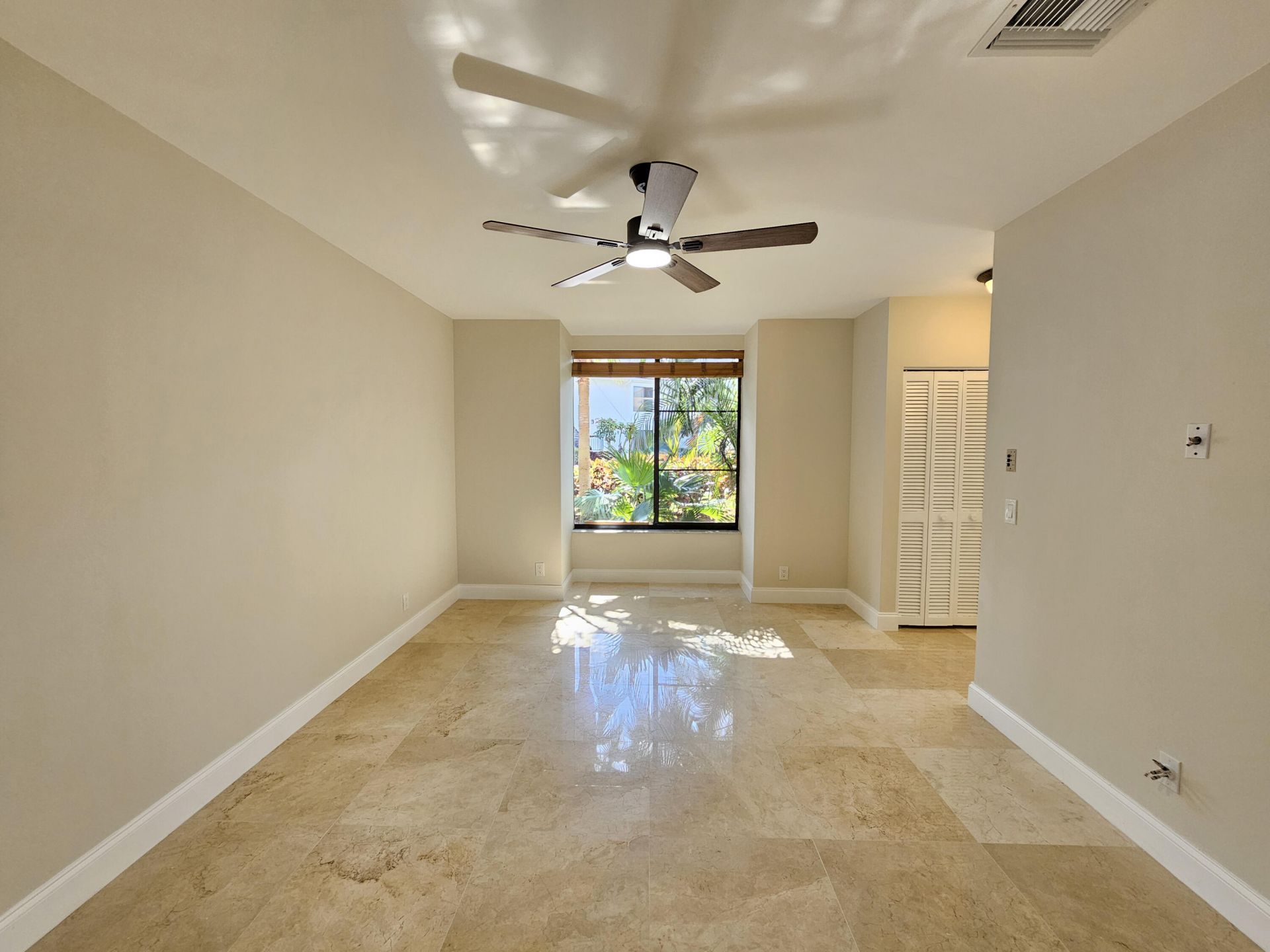 19235 Sabal Lake Drive, Boca Raton, FL 33434 Photo