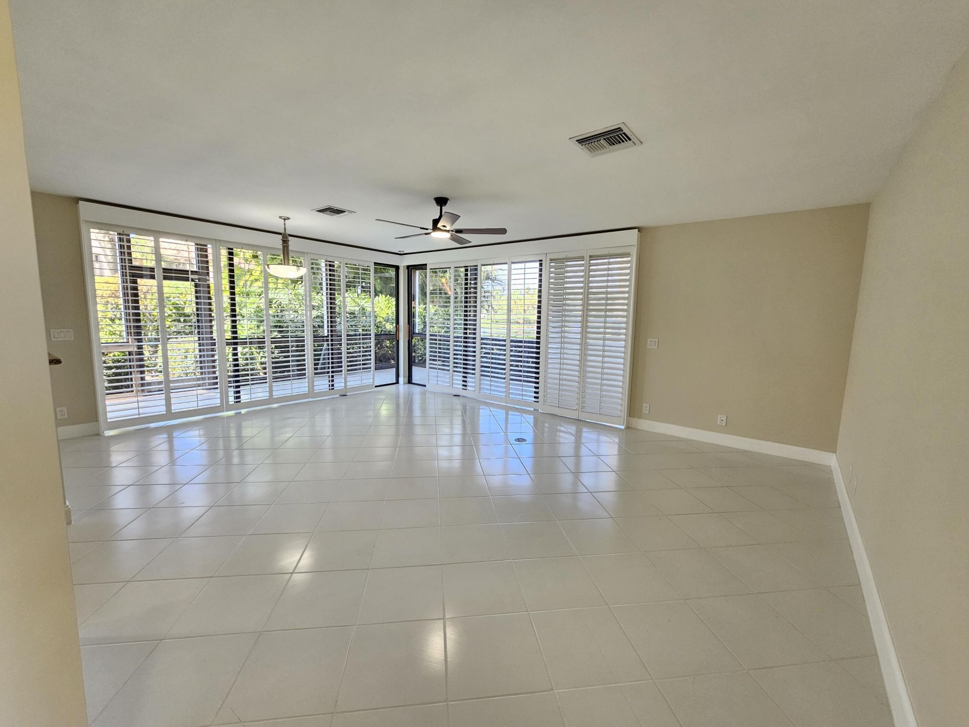 19235 Sabal Lake Drive, Boca Raton, FL 33434 Photo