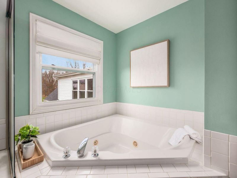 7825 Wiltshire Drive, Dublin, OH 43016 Photo 28