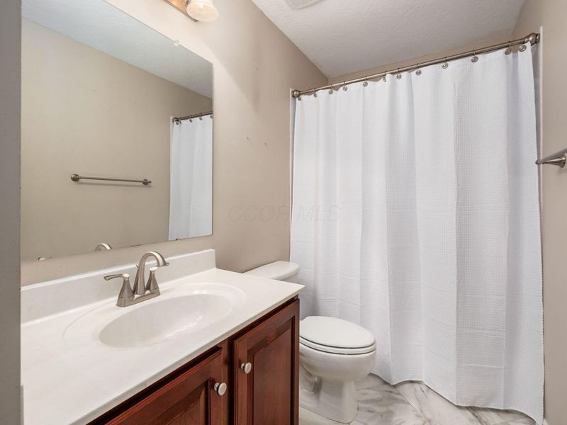 7825 Wiltshire Drive, Dublin, OH 43016 Photo 32