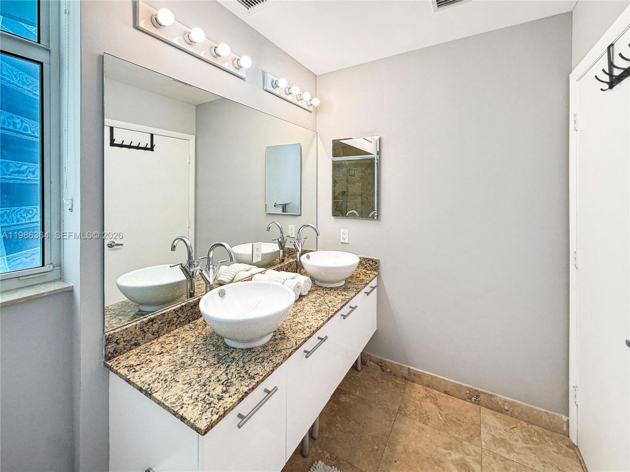 41 SE 5th St, Unit 602, Miami, FL 33131 Photo