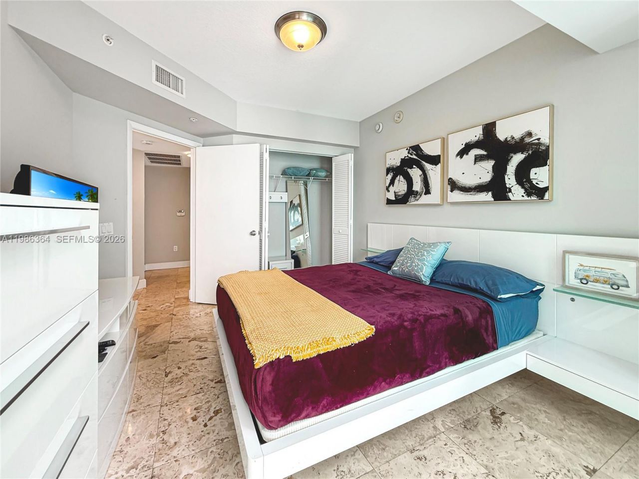 41 SE 5th St, Unit 602, Miami, FL 33131 Photo