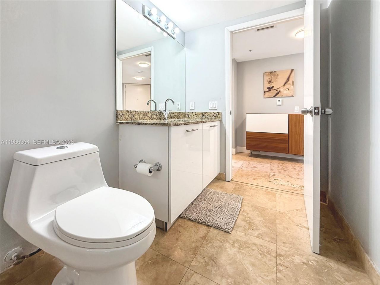 41 SE 5th St, Unit 602, Miami, FL 33131 Photo